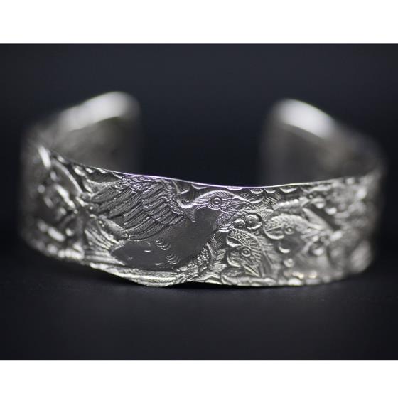 Malcolm Appleby Sparrow silver bangle product photo default L