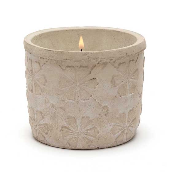Outdoor citronella candle with floral detail product photo default L