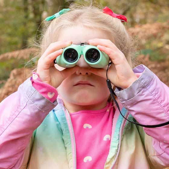 Puffin Jr children's binoculars, light green product photo side L