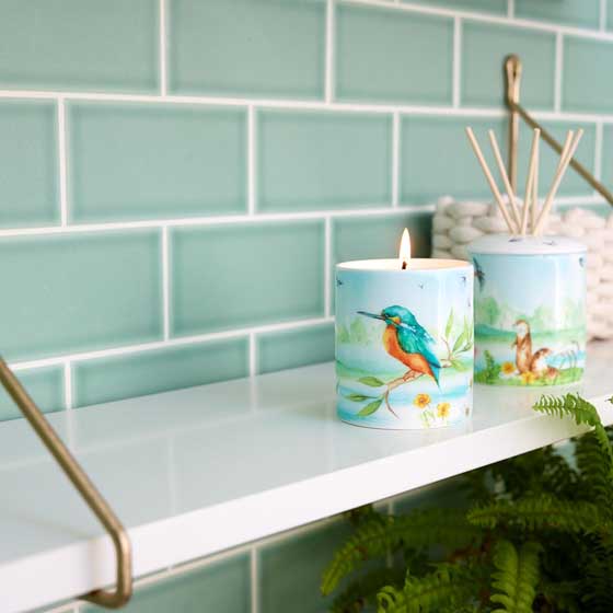RSPB Kingfisher candle - Riverbank collection product photo back L