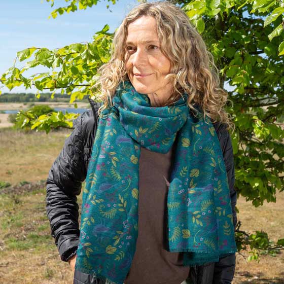 RSPB Woodland birds heavyweight winter scarf product photo back L