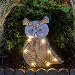 Solar-powered owl light product photo